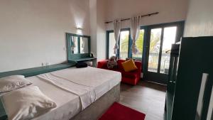 Banana Beach Unawatuna