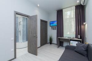 Seven Apart Hotel