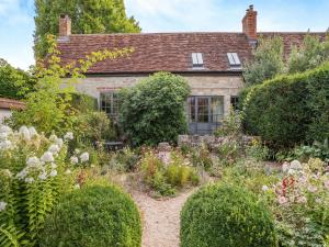 Kings Cottage North - Uk49855