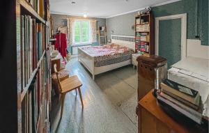 Beautiful Home In Gunnarsbytorp With Sauna