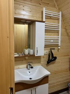 4 Cottages Georgia Kadeno