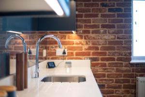 Stylish 2 Bed Flat in Islington US74