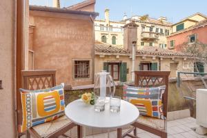 Grimaldi Apartments Cannaregio