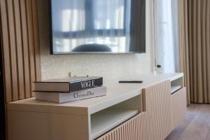 Modern 1 Bdr in Taksim Palace