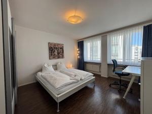 2BR near lake - Flower 23