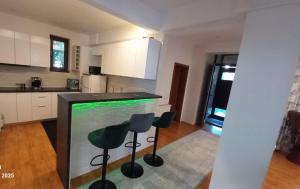 VillaWeb entire house for 10pers,just 5min to the center