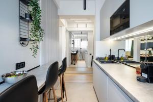 City - Center 1BR with Private Balcony