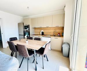 Confortable Appartement 211 direct access to sea 3min, 2 parking free