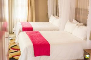 Mogfords Lake Resort