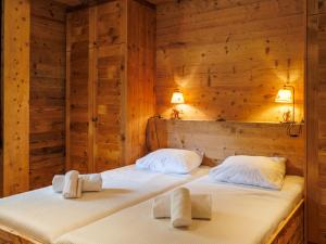 Apartment Rosablanche D Attique by Interhome