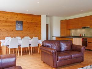 Apartment Rosablanche E 107 by Interhome