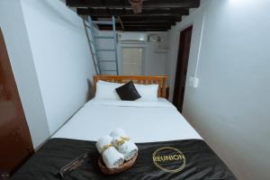 Harshas Shambhavi River View Homestay