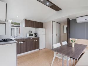 Holiday Home Prima Plus by Interhome