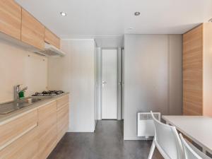 Holiday Home Sunset Terrace by Interhome