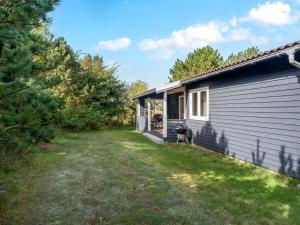 Holiday Home Lökea - 800m from the sea by Interhome