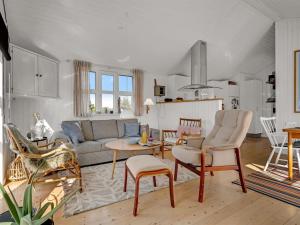 Holiday Home Adisl - 350m from the sea by Interhome