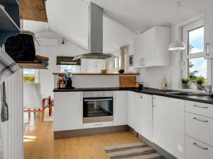 Holiday Home Adisl - 350m from the sea by Interhome