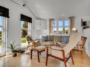 Holiday Home Adisl - 350m from the sea by Interhome