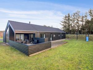 Holiday Home Øthbiorn - 1-1km from the sea by Interhome