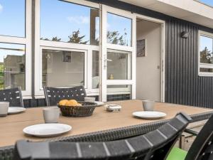 Holiday Home Bengta - 200m from the sea by Interhome