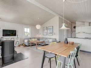 Holiday Home Driss - 500m from the sea by Interhome