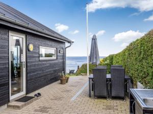 Holiday Home Majbritt - 50m from the sea by Interhome