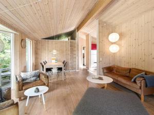 Holiday Home Swale - 500m from the sea by Interhome