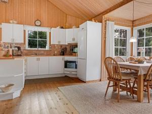 Holiday Home Bernadine - 350m from the sea by Interhome