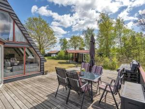 Holiday Home Vladanka - from the sea by Interhome