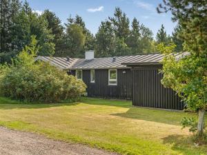 Holiday Home Orvokki - 125m from the sea by Interhome