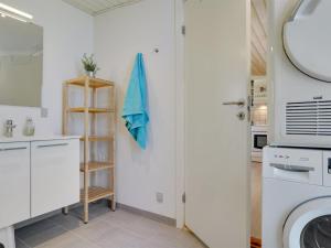 Holiday Home Orvokki - 125m from the sea by Interhome