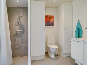 Holiday Home Orvokki - 125m from the sea by Interhome