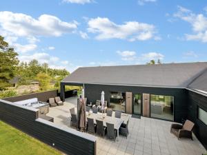 Holiday Home Tinella - 250m to the fjord by Interhome