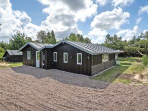 Holiday Home Ingobald - 1-5km from the sea by Interhome