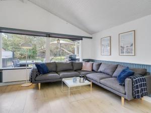Holiday Home Ingobald - 1-5km from the sea by Interhome