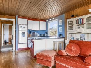 Holiday Home Letje - 500m from the sea by Interhome