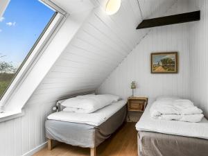 Apartment Thorgot - 3km from the sea by Interhome