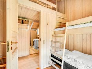 Holiday Home Amundi - 500m from the sea by Interhome