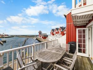 Apartment Annete - 20m from the sea by Interhome