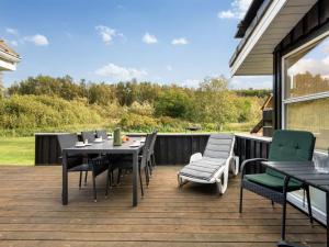 Holiday Home Soeren - 300m from the sea by Interhome
