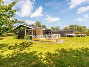 Holiday Home Helma - 500m to the inlet by Interhome