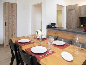 Apartment La Siala Apt-28 by Interhome