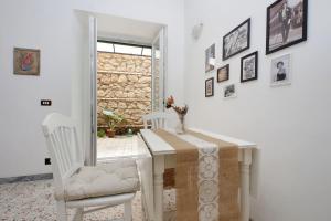 Charming Nest Steps from the Vatican