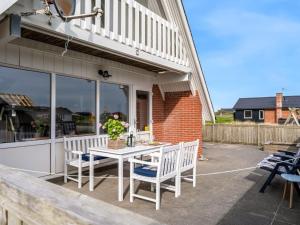 Holiday Home Arkil - 200m from the sea by Interhome