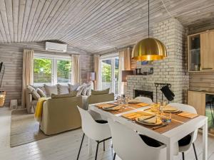 Holiday Home Afke - 660m from the sea by Interhome