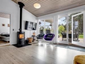 Holiday Home Helin - 800m from the sea by Interhome