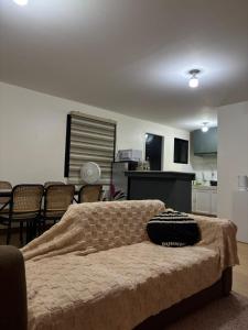 ELISAS 3 Bedroom with pool