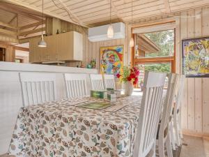 Holiday Home Edele - 5km from the sea by Interhome