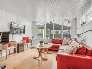 Holiday Home Rathi - from the sea by Interhome