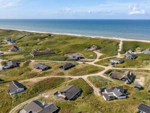 Holiday Home Georg - 200m from the sea by Interhome